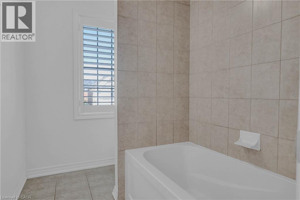 22 WOODHOUSE STREET - 34