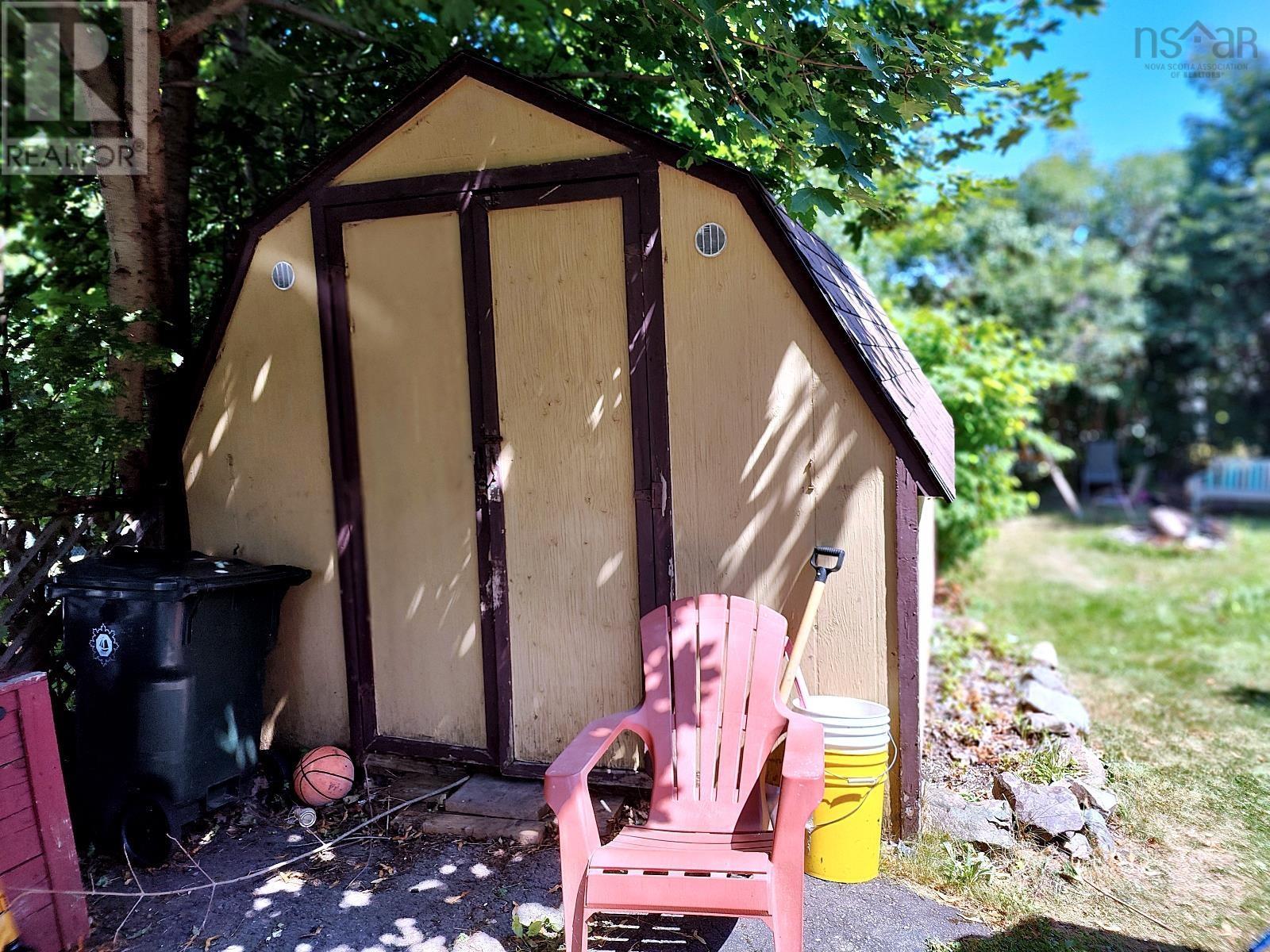 Property 24 of 27 of 219 Rockdale Avenue