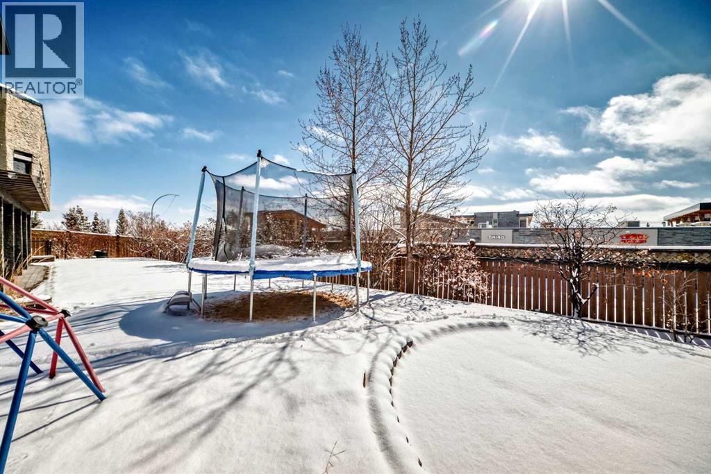 40 CHRISTIE CAIRN SQUARE SW - 47