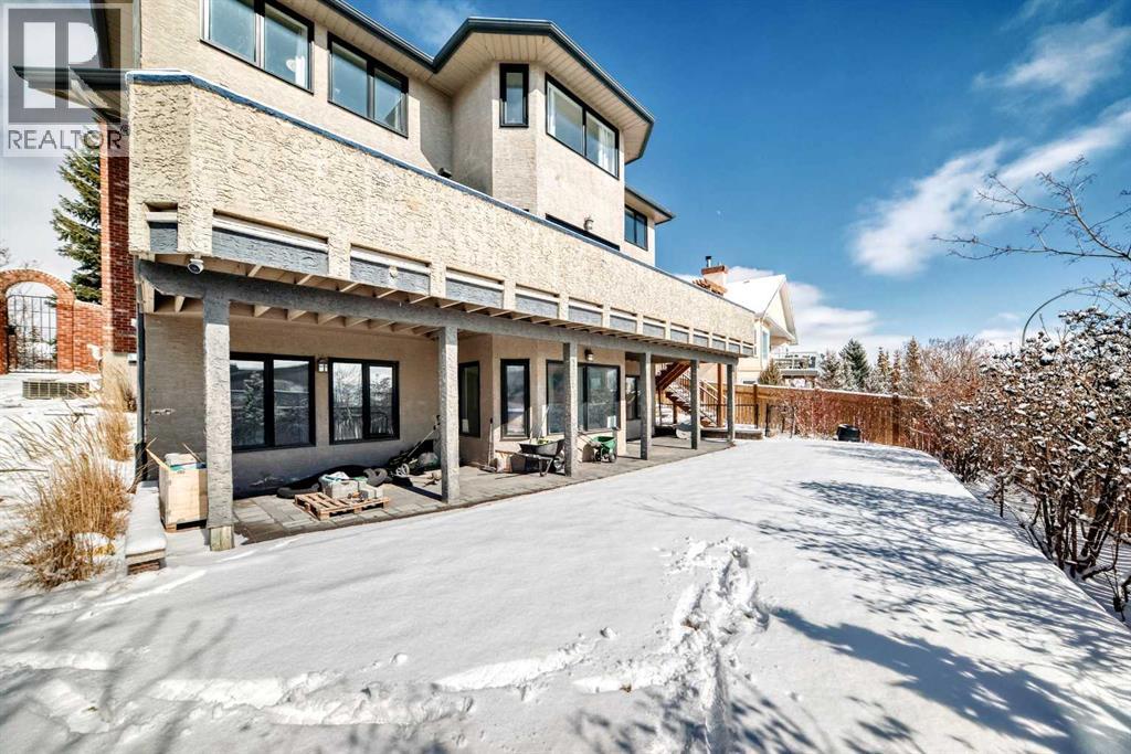 40 CHRISTIE CAIRN SQUARE SW - 46