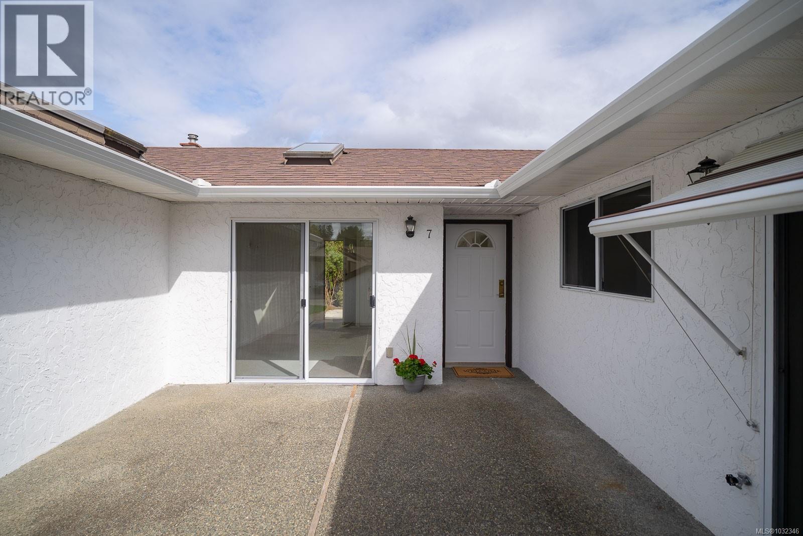 #7 3031 SHERMAN RD - 15