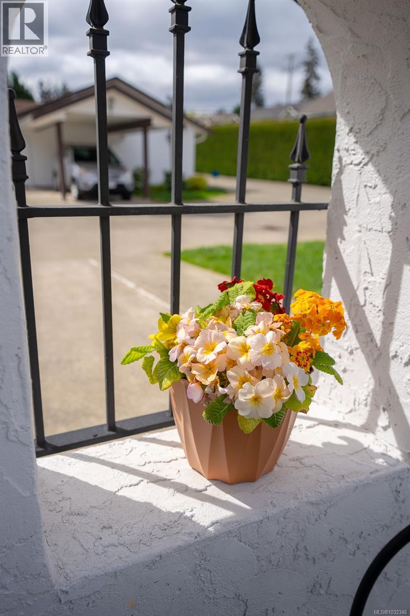 #7 3031 SHERMAN RD - 21