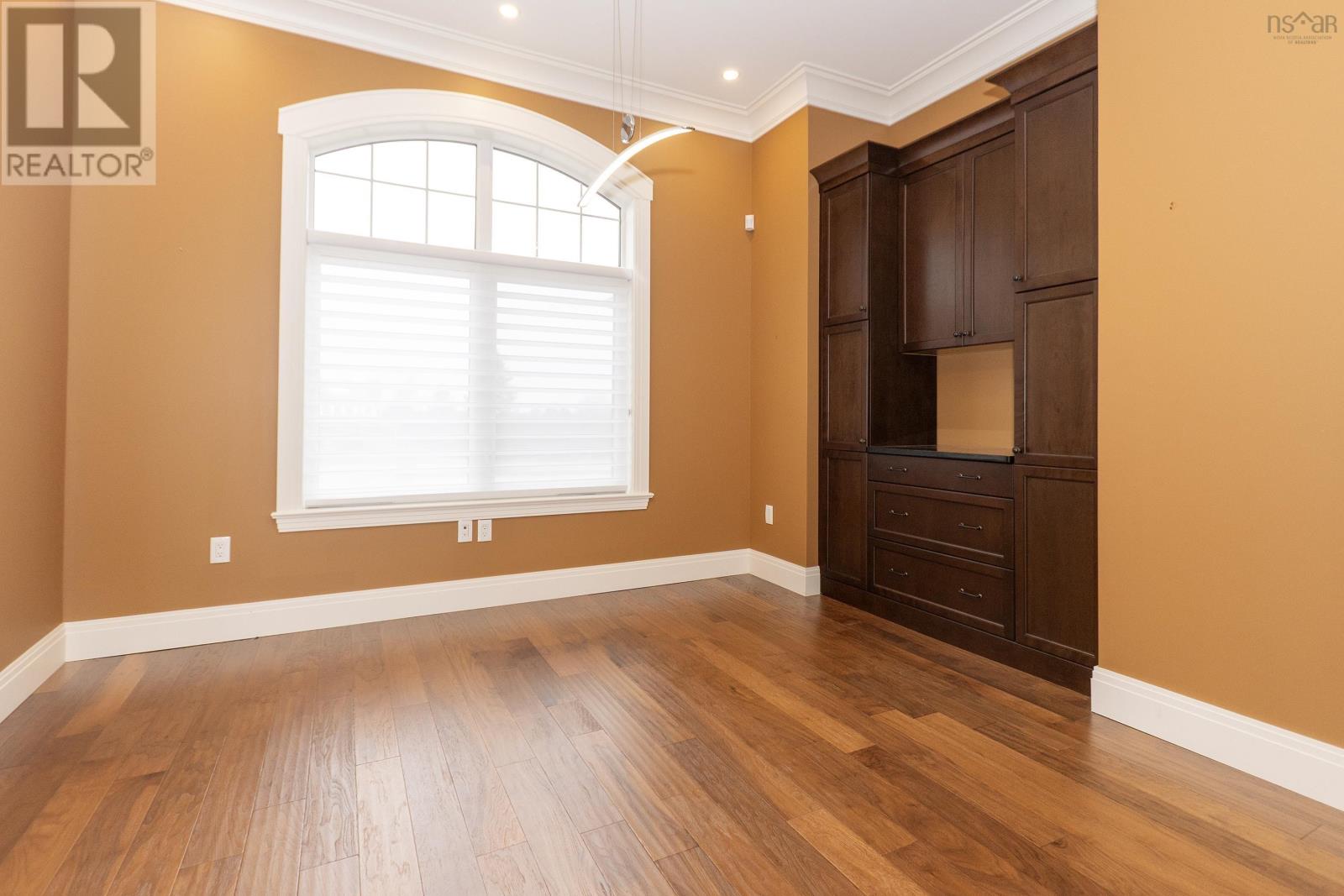 Property 10 of 49 of 31 Gosling Glen