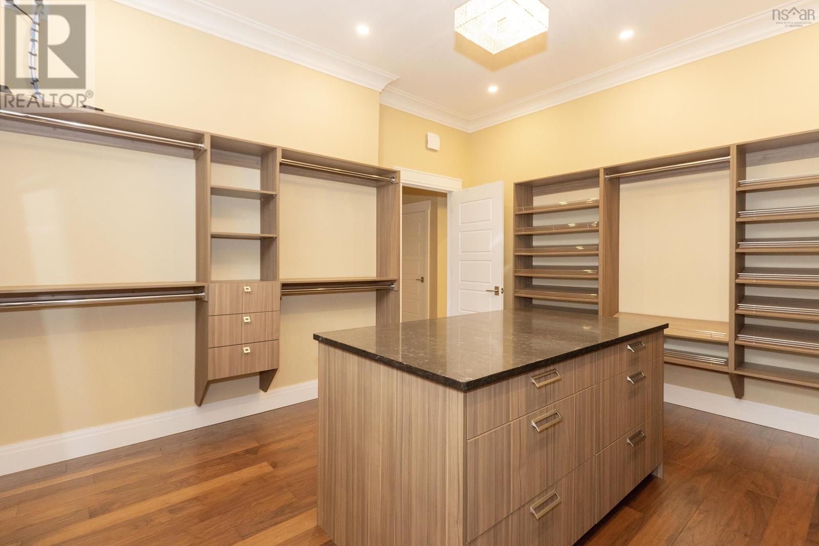 Property 27 of 49 of 31 Gosling Glen