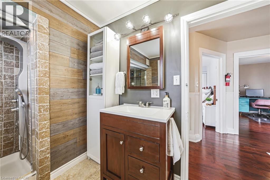 30 GRAND Avenue - 15