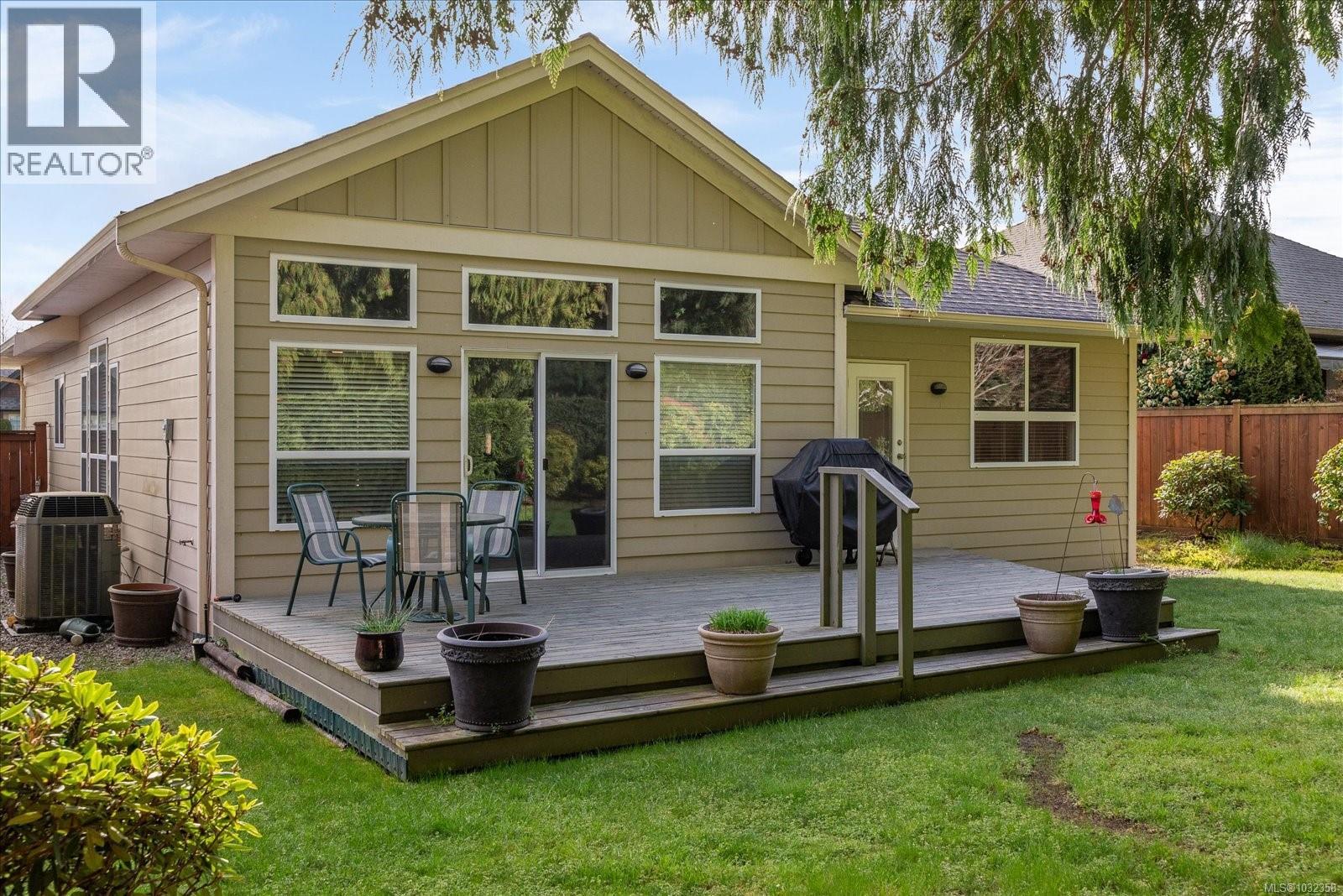 1467 SUMAR Lane - 2