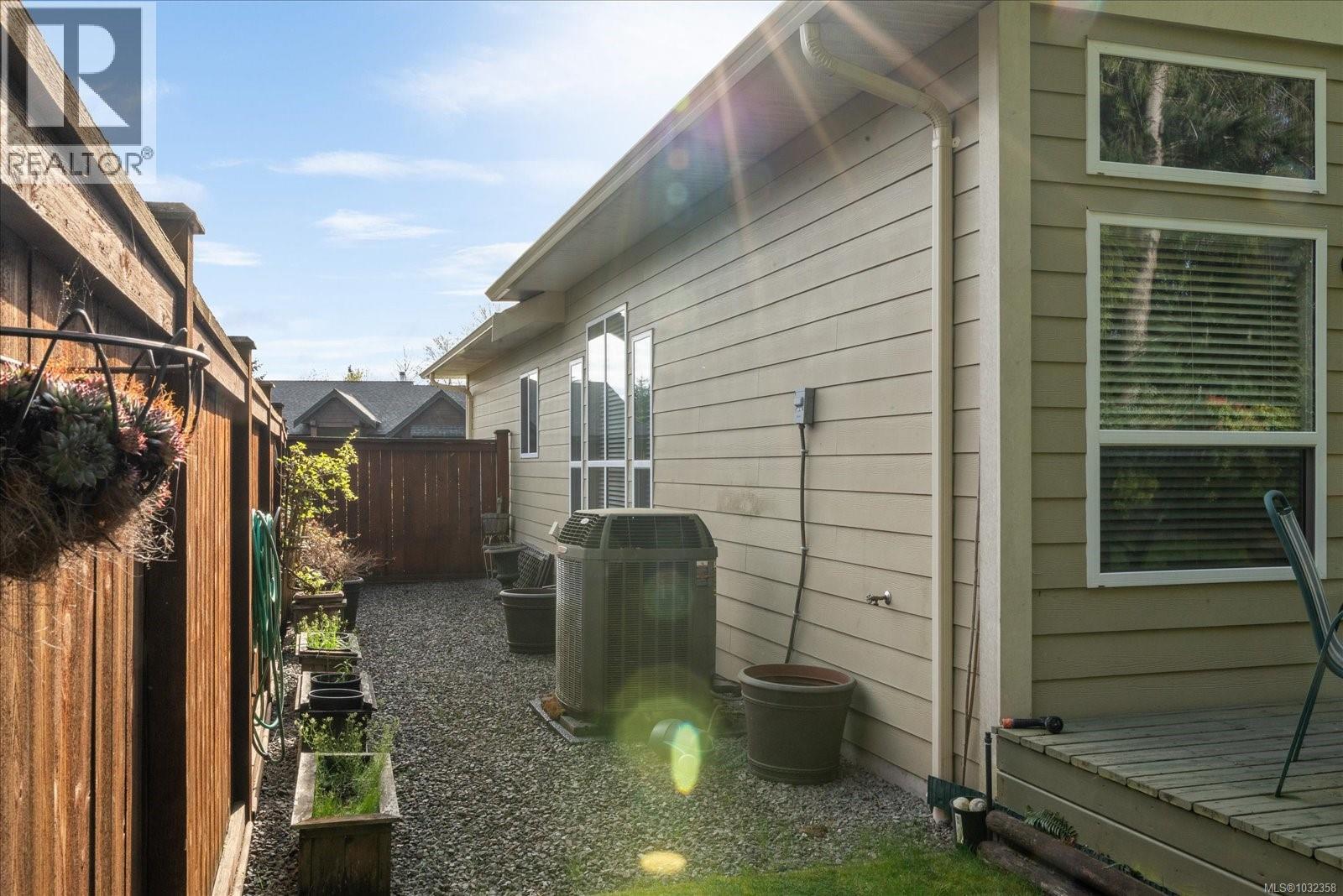 1467 SUMAR Lane - 22