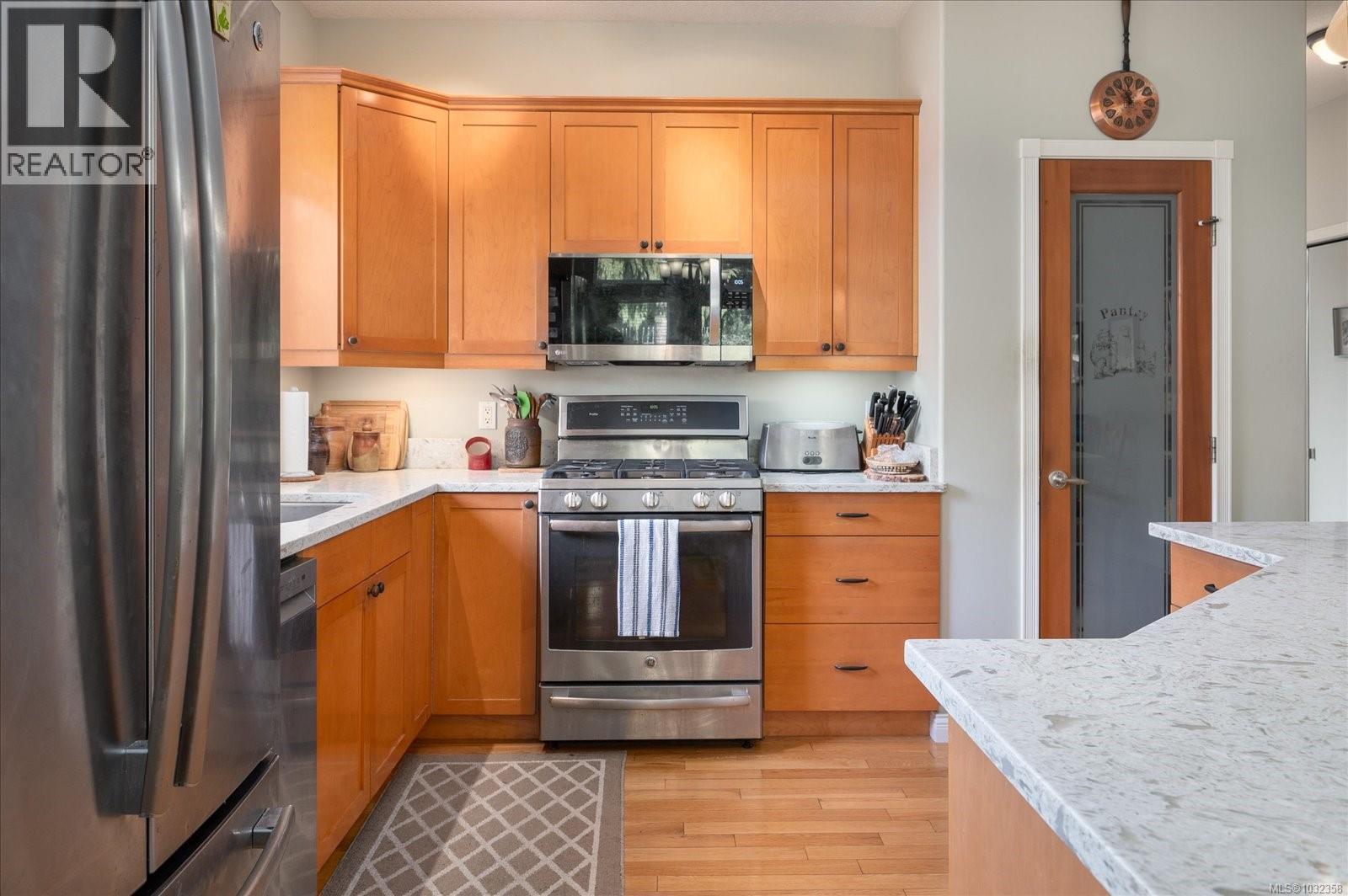 1467 SUMAR Lane - 4