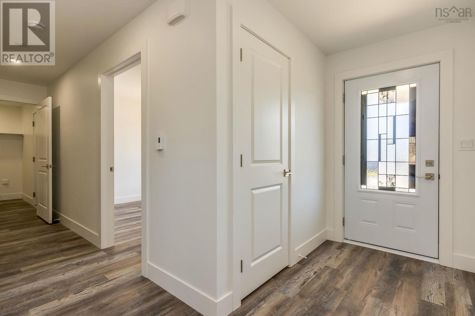 Property 15 of 48 of 38 Leaside Court