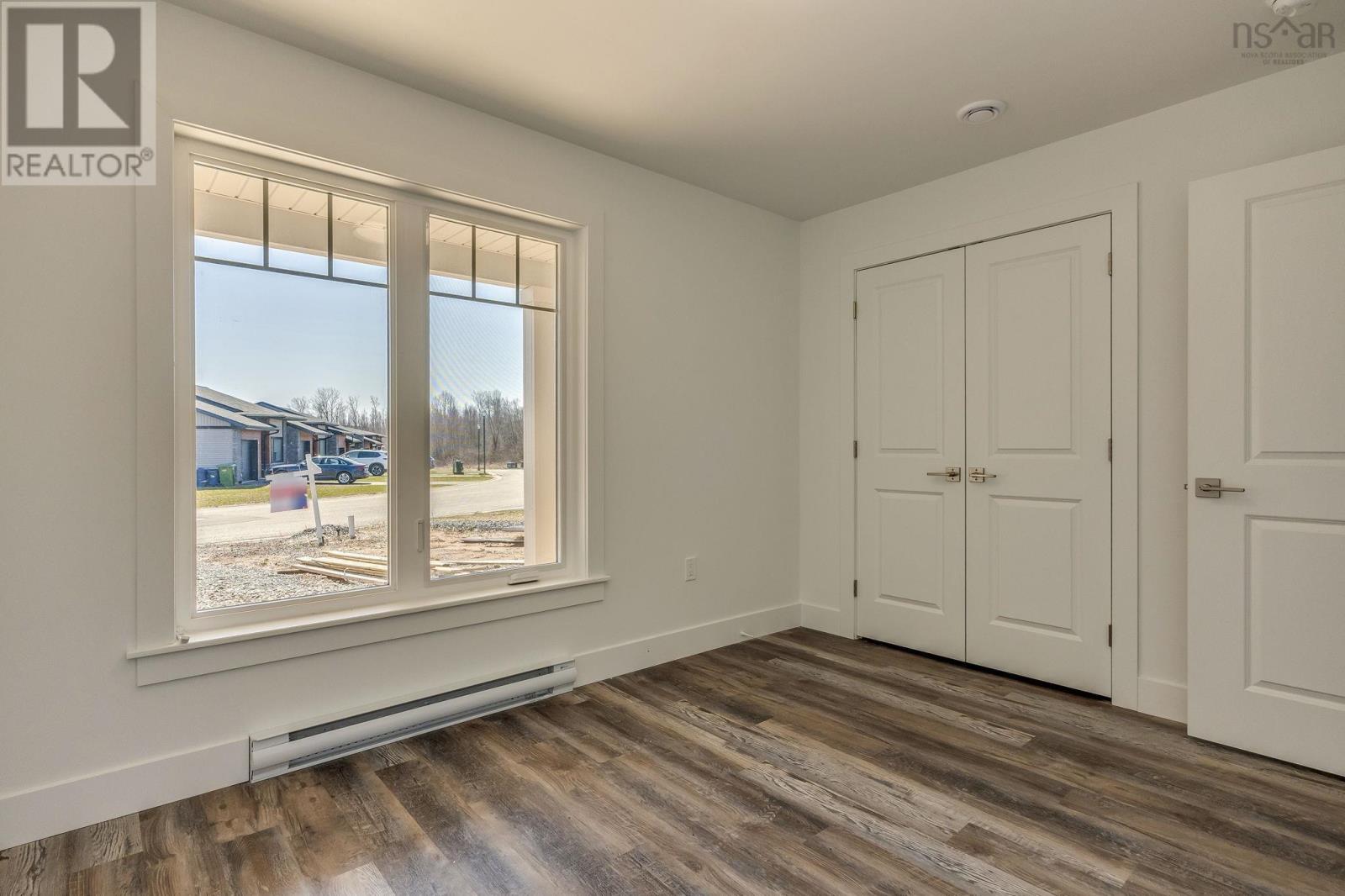 Property 38 of 48 of 38 Leaside Court