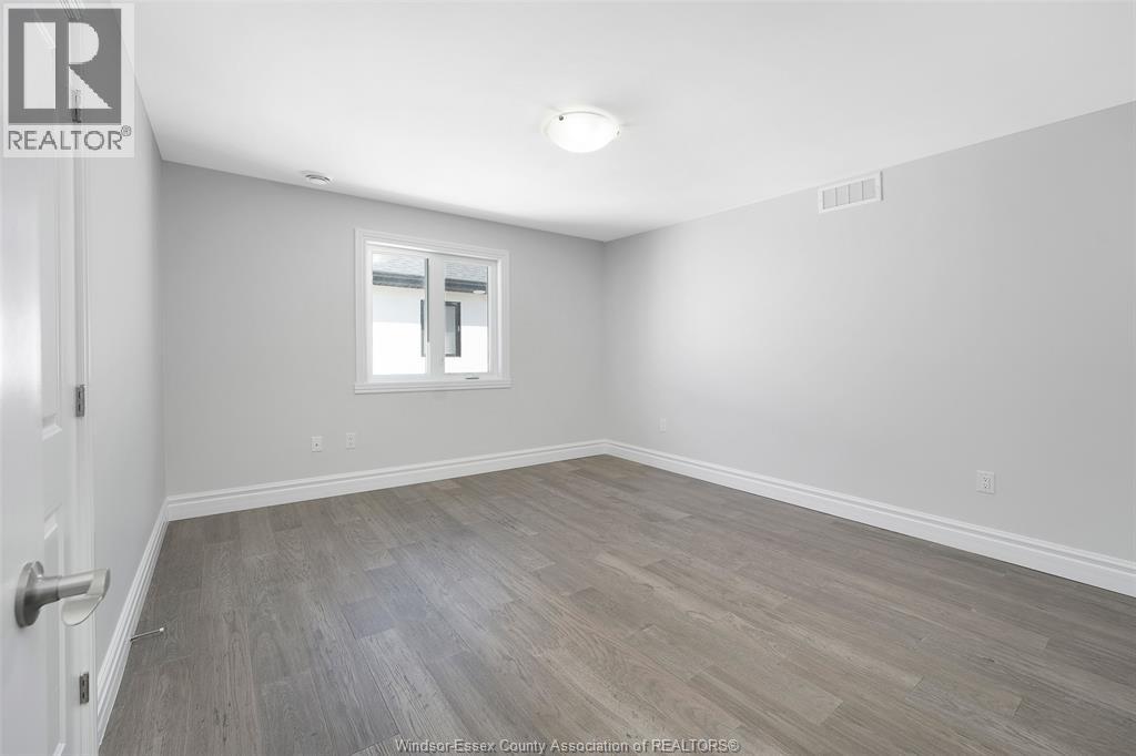 85 KINGSBRIDGE - 35