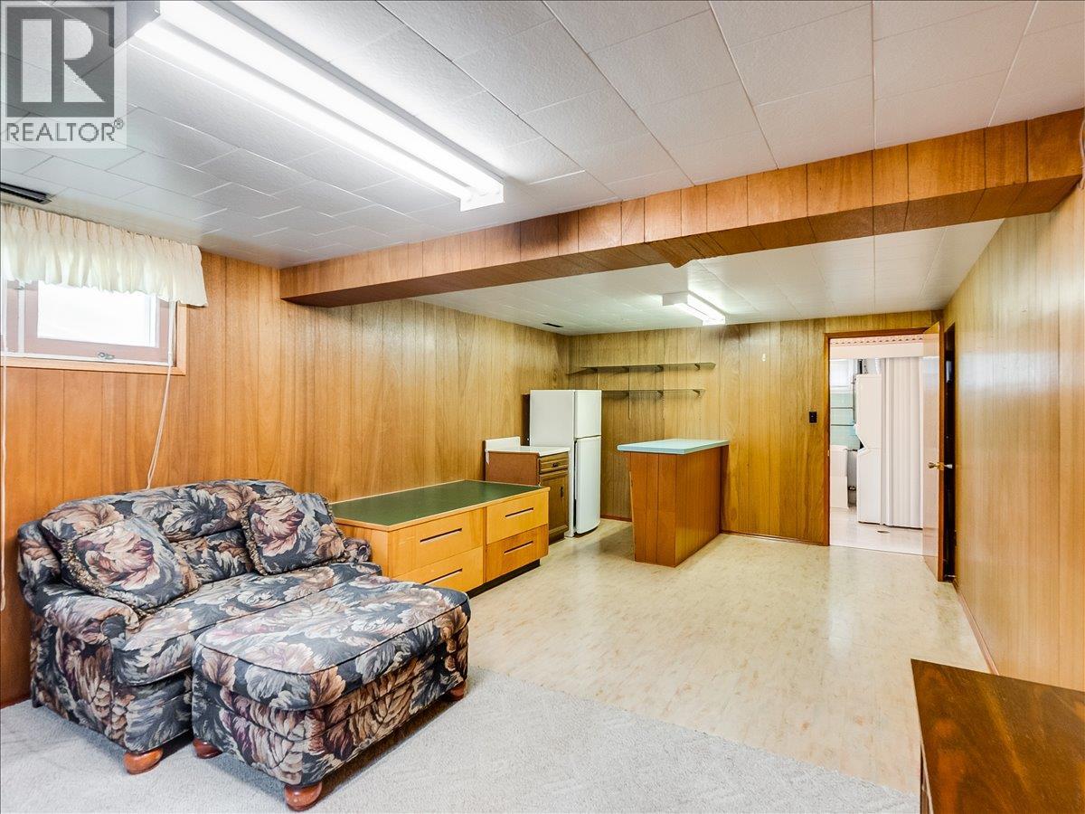 3410 CARNATION DRIVE - 23