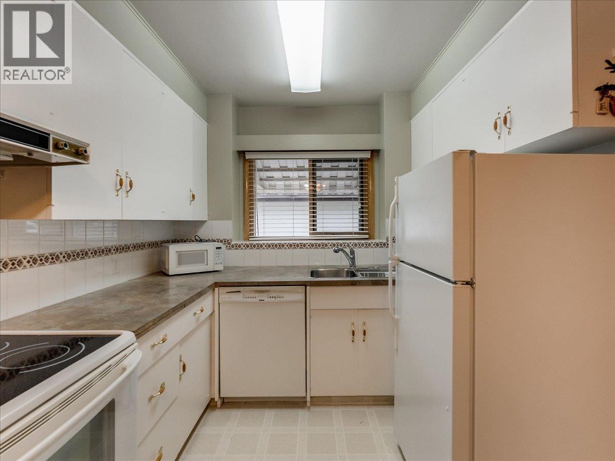 3410 CARNATION DRIVE - 10