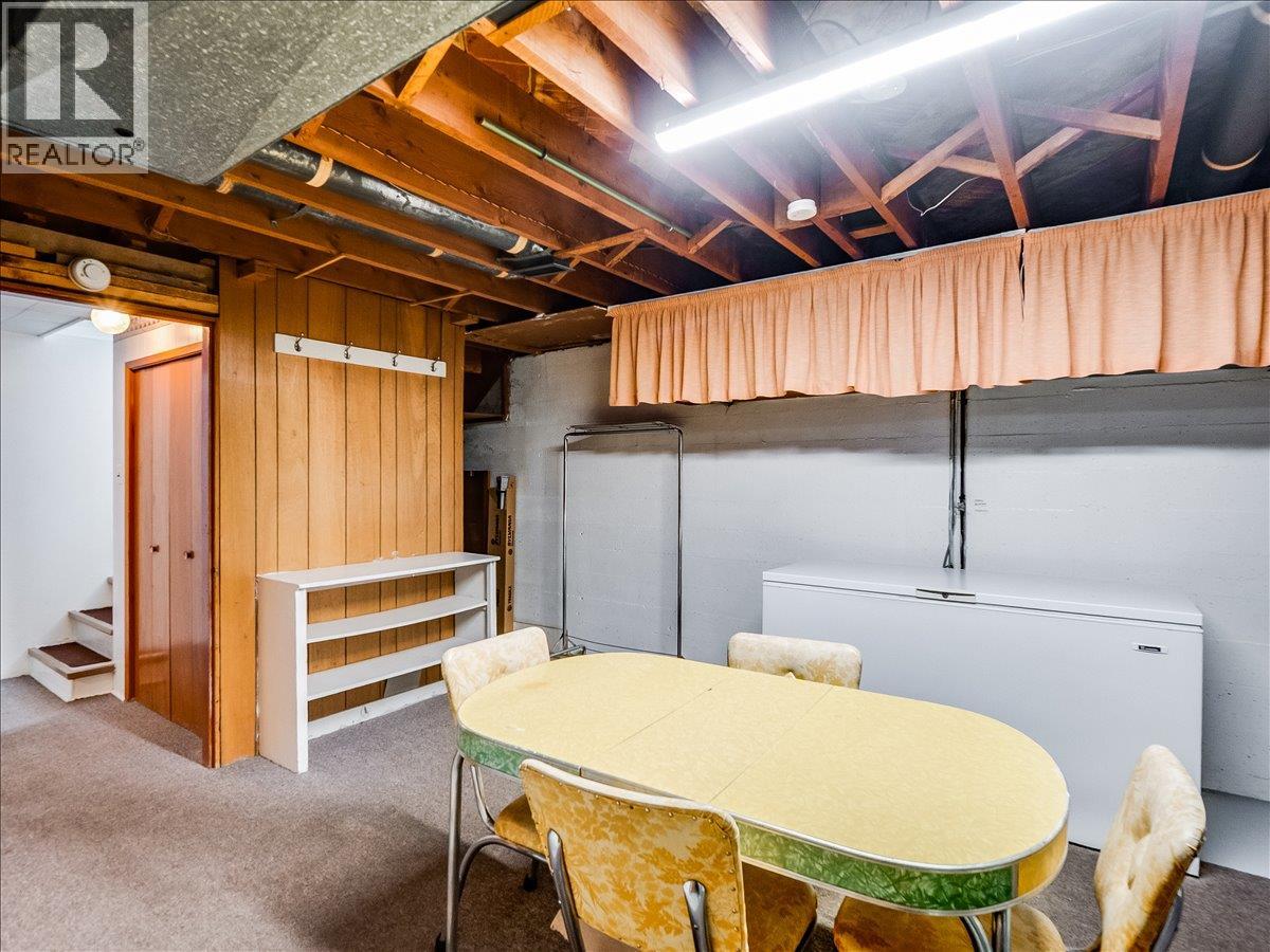 3410 CARNATION DRIVE - 29