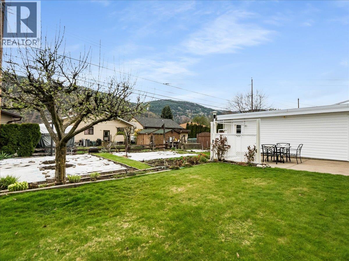 3410 CARNATION DRIVE - 45