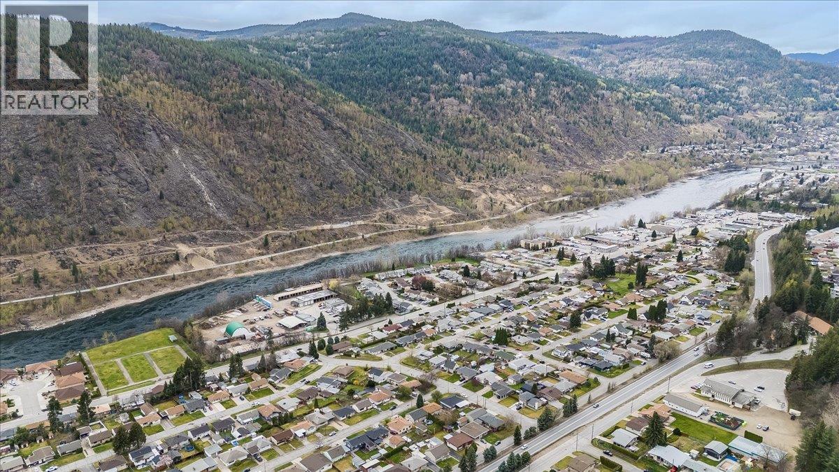 3410 CARNATION DRIVE - 54