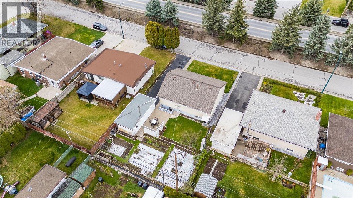 3410 CARNATION DRIVE - 52