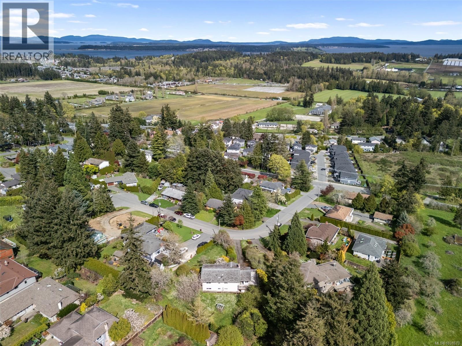 2133 PANAVIEW HTS - 31