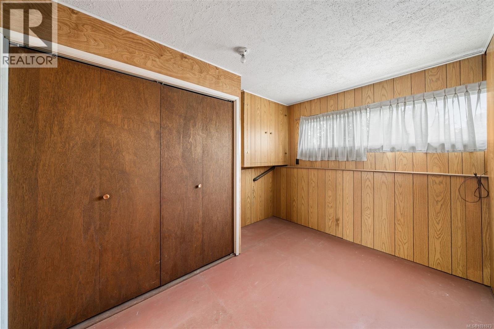 2133 PANAVIEW HTS - 18