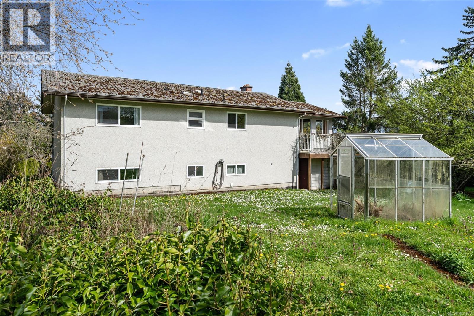 2133 PANAVIEW HTS - 27