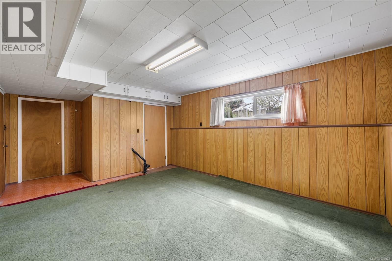 2133 PANAVIEW HTS - 19