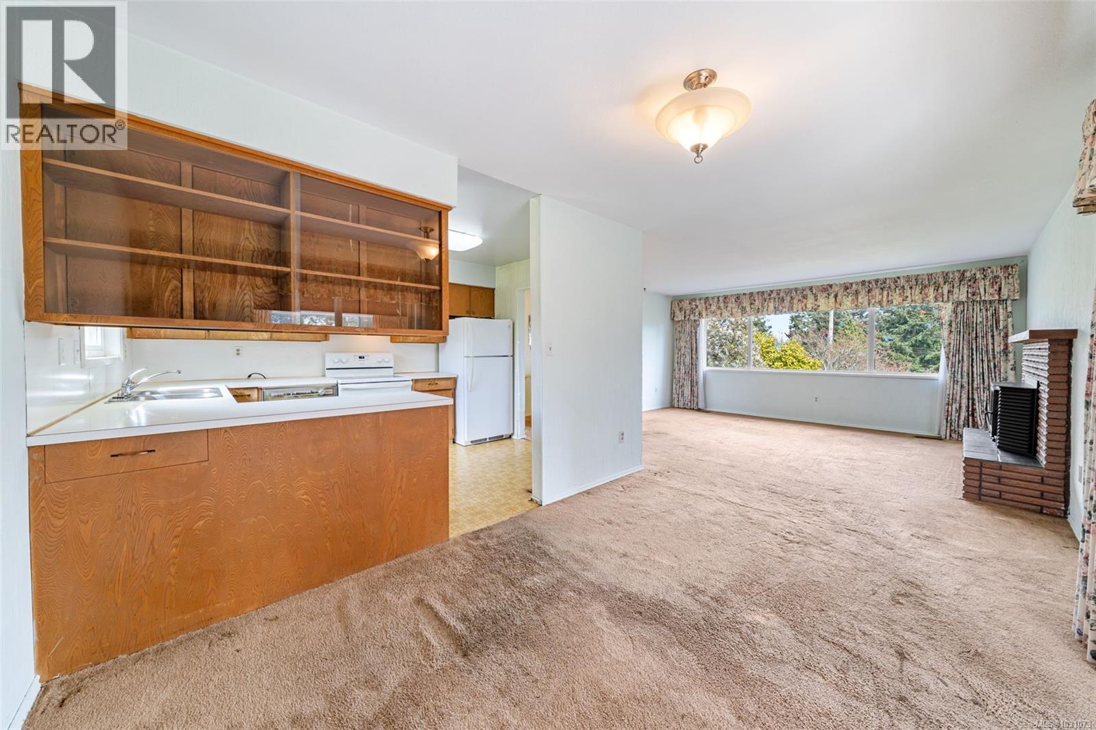 2133 PANAVIEW HTS - 15