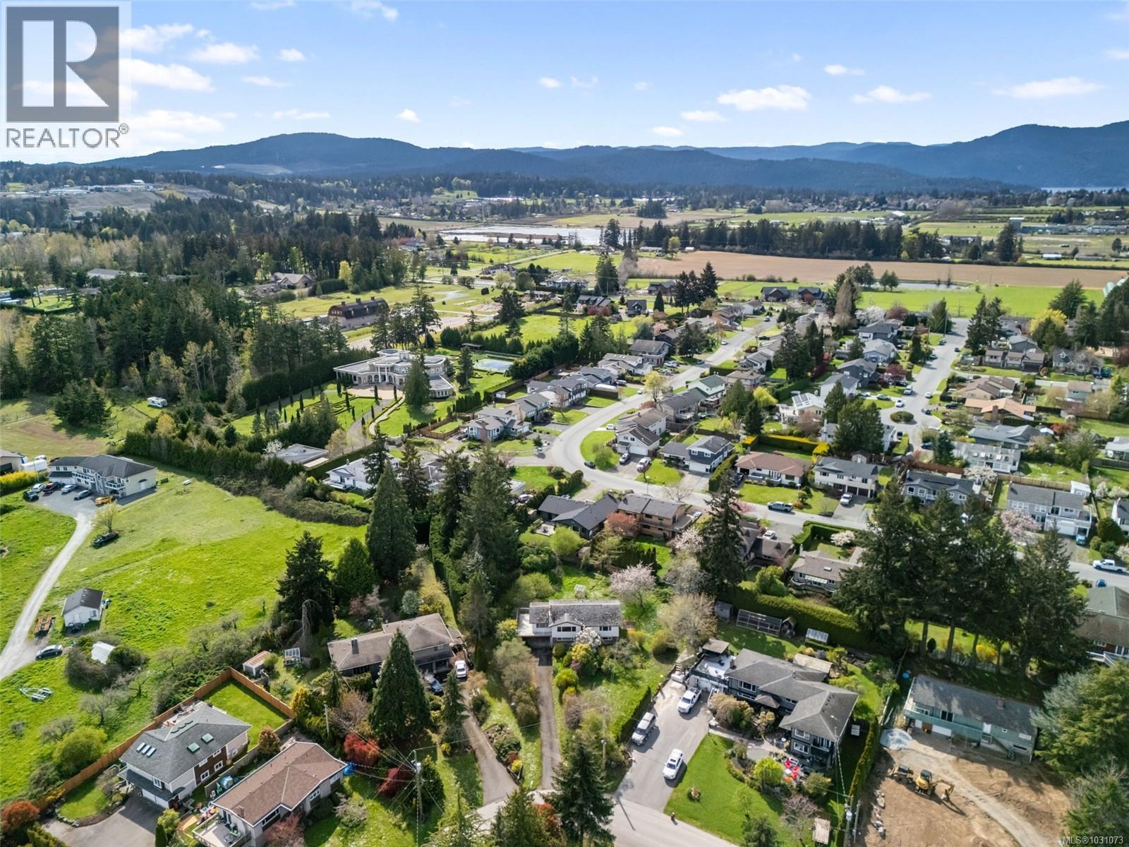 2133 PANAVIEW HTS - 30