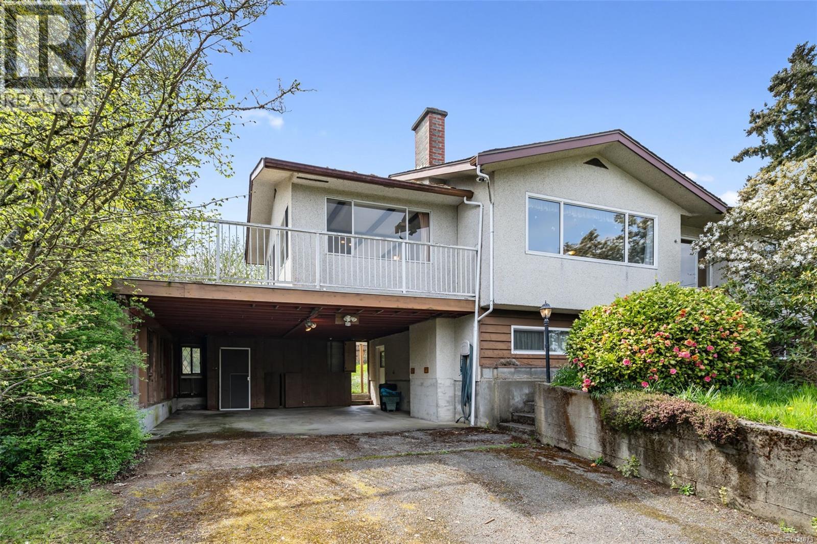 2133 PANAVIEW HTS - 32