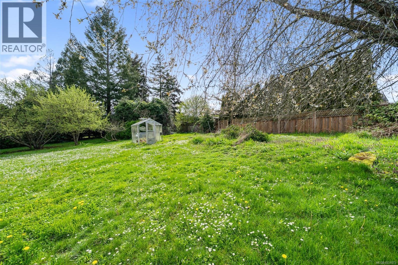 2133 PANAVIEW HTS - 28