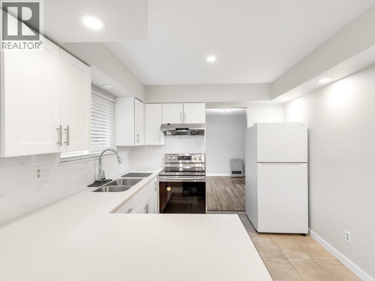 4651 56 Street, Ladner