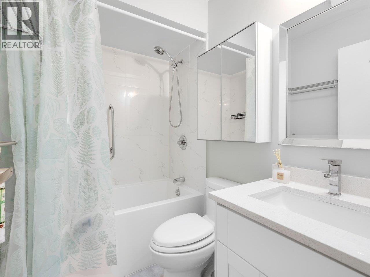 4651 56 Street, Ladner