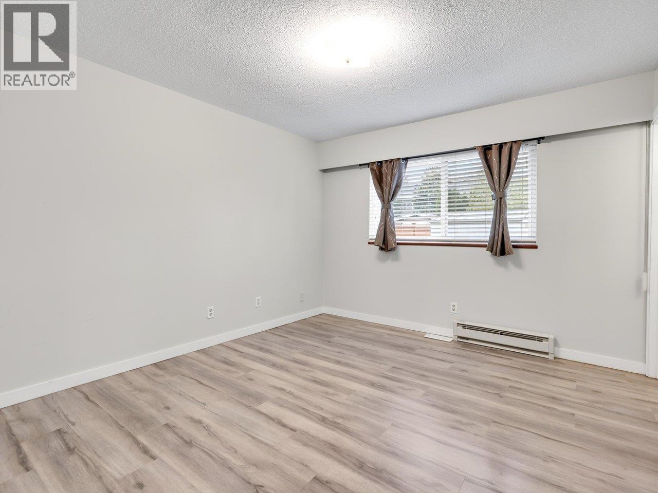 4651 56 Street, Ladner