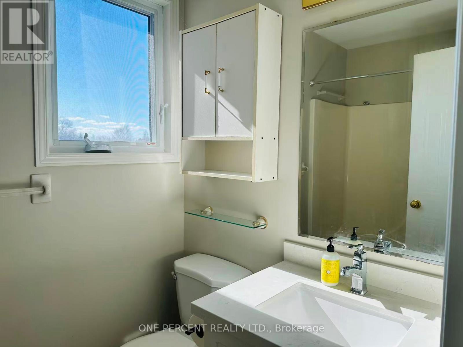 18 BELLROCK CRESCENT - 17