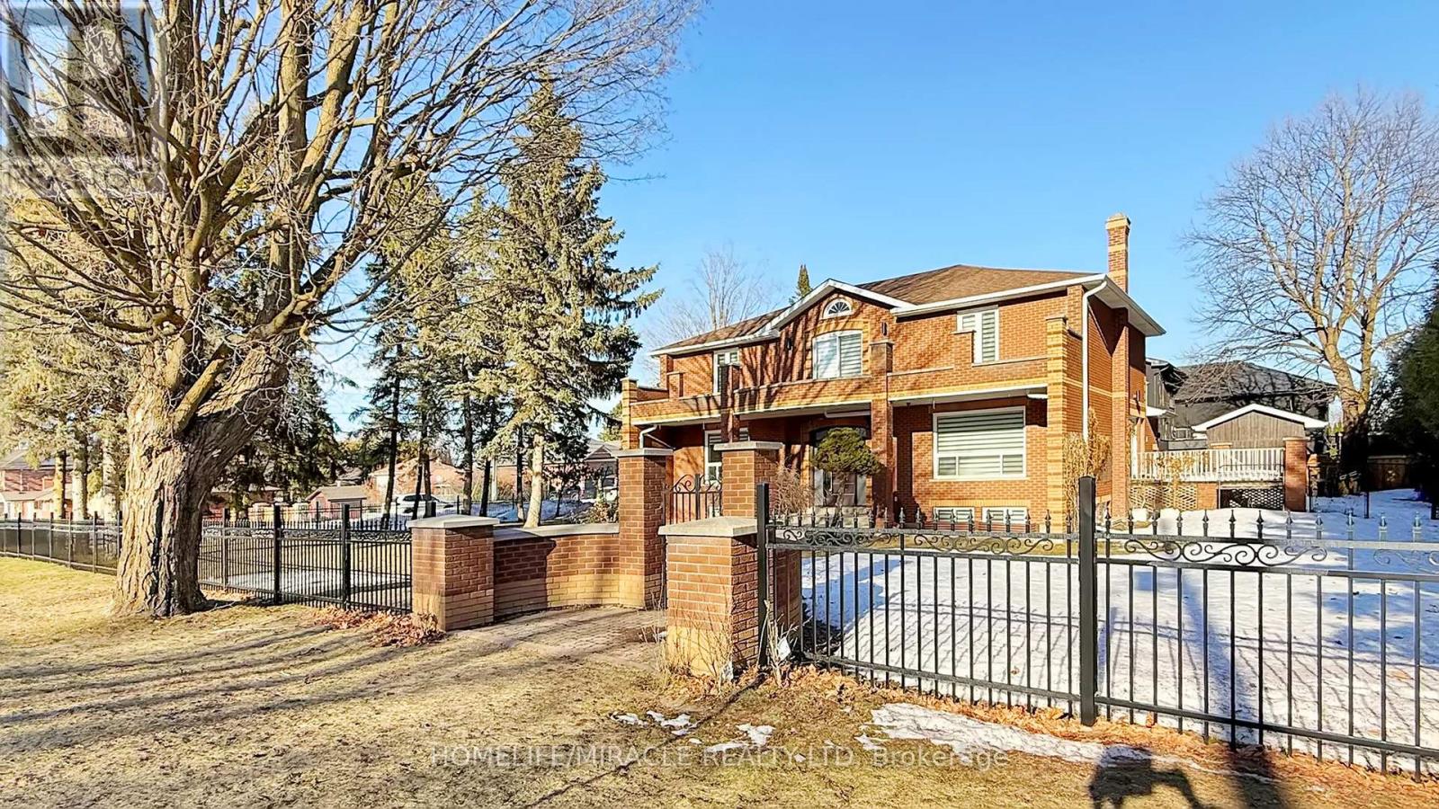 59 CENTRE ROAD - 2