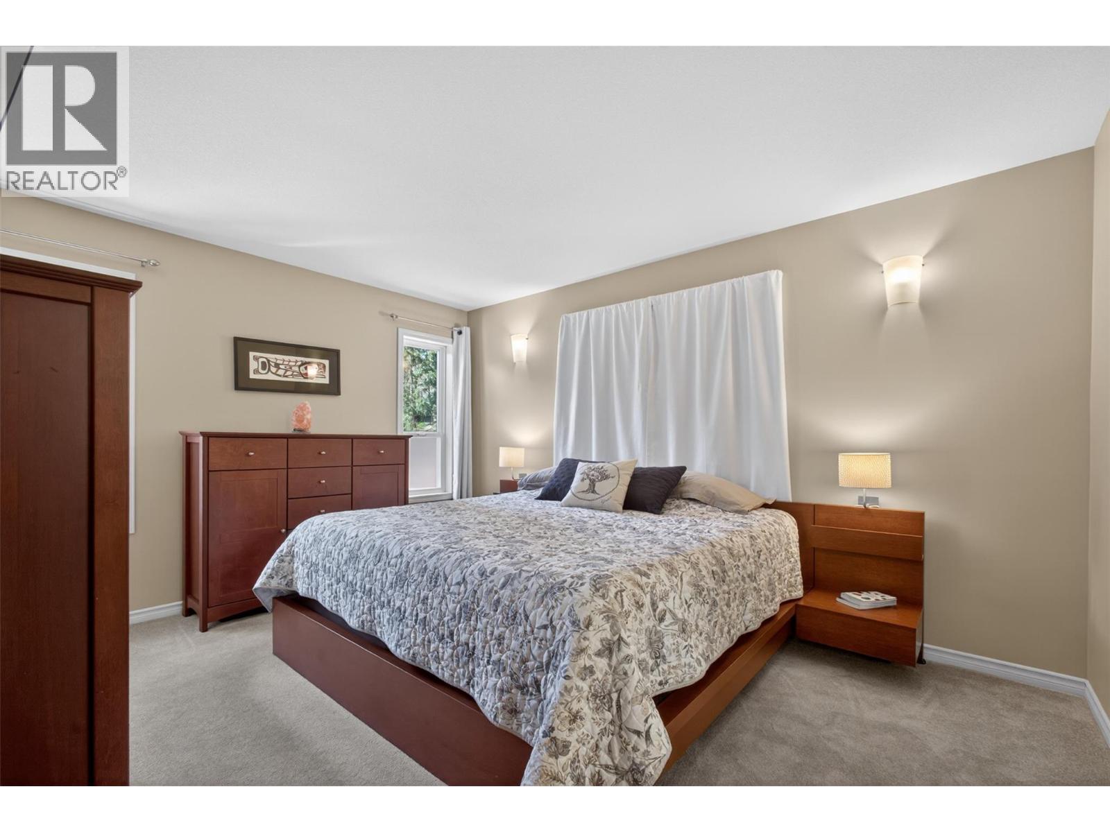  2097 Rose Anne Court, West Kelowna
