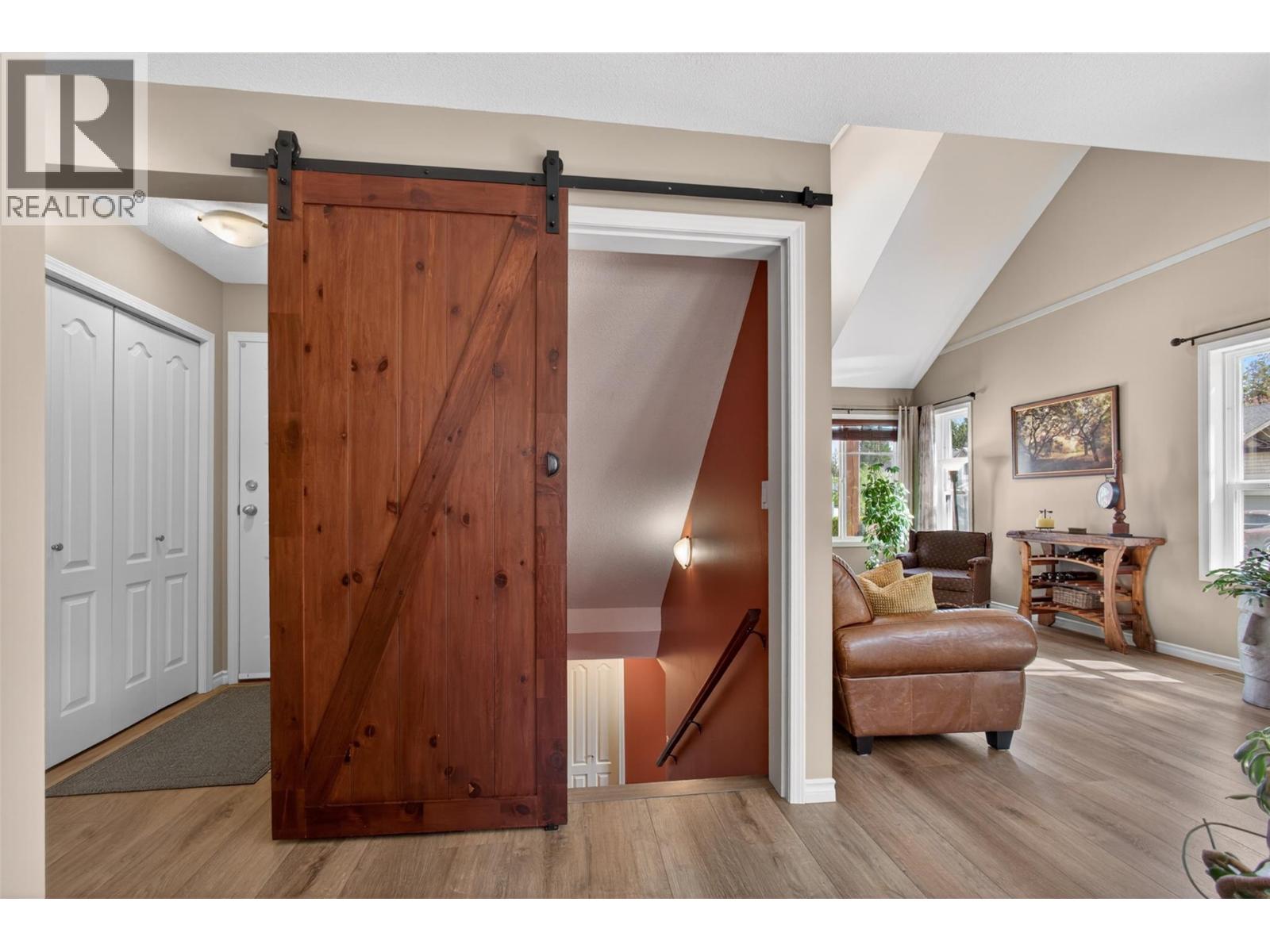  2097 Rose Anne Court, West Kelowna