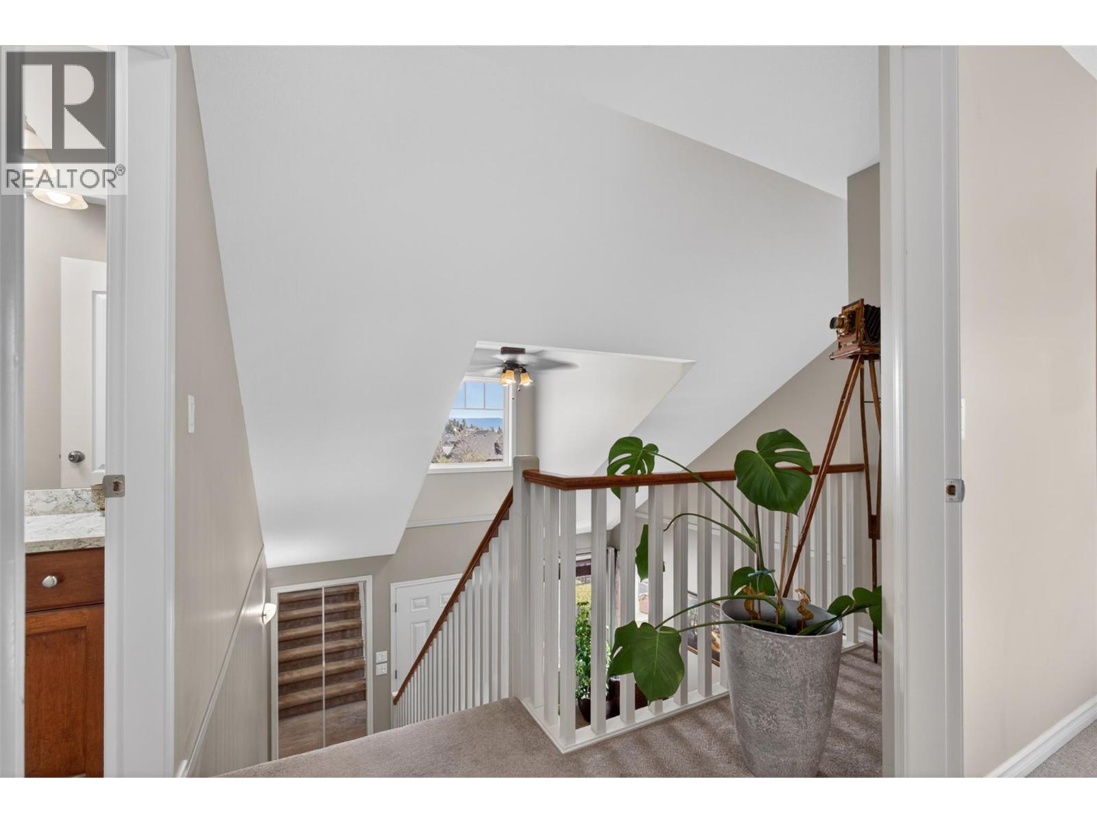  2097 Rose Anne Court, West Kelowna