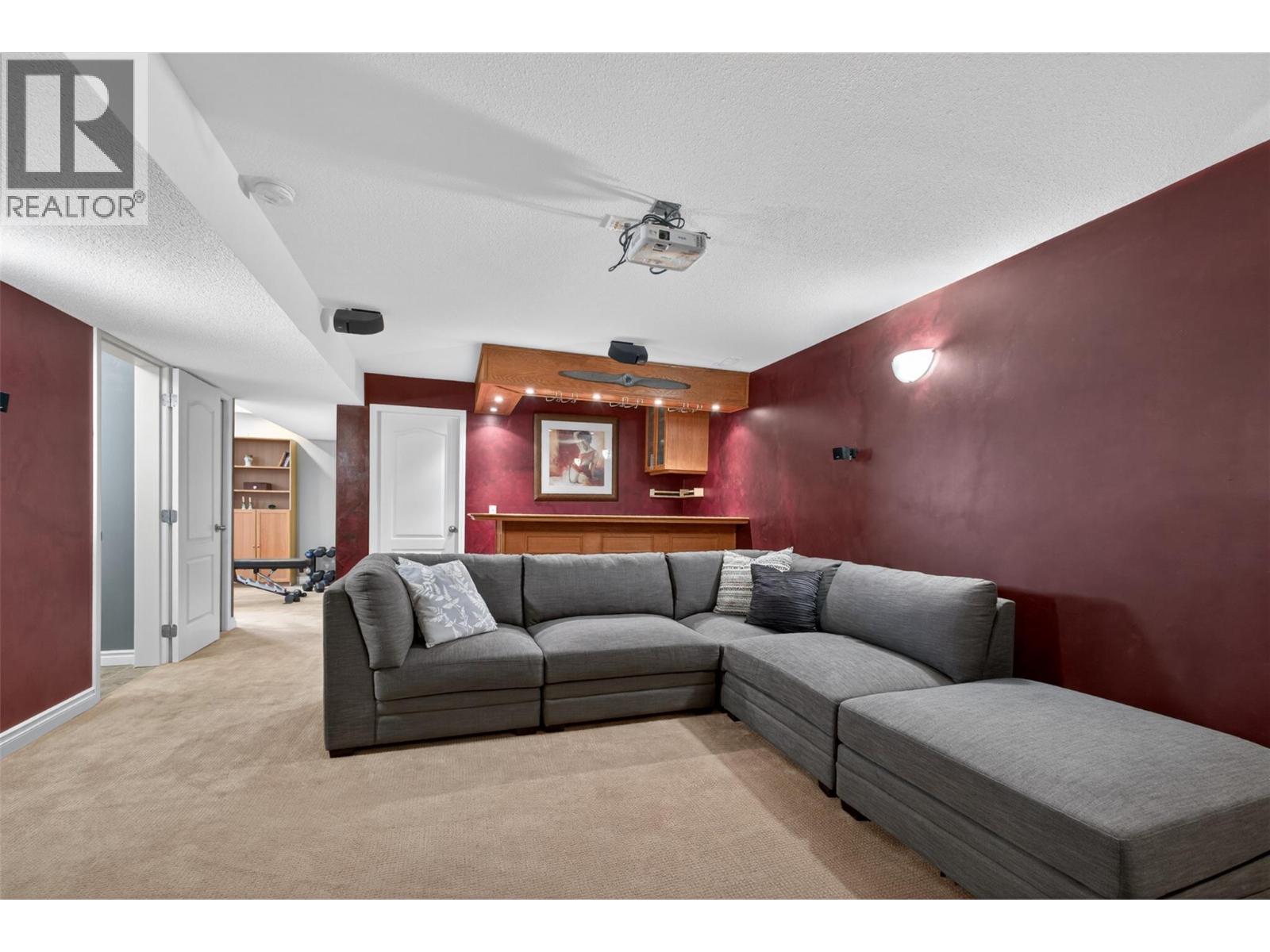  2097 Rose Anne Court, West Kelowna