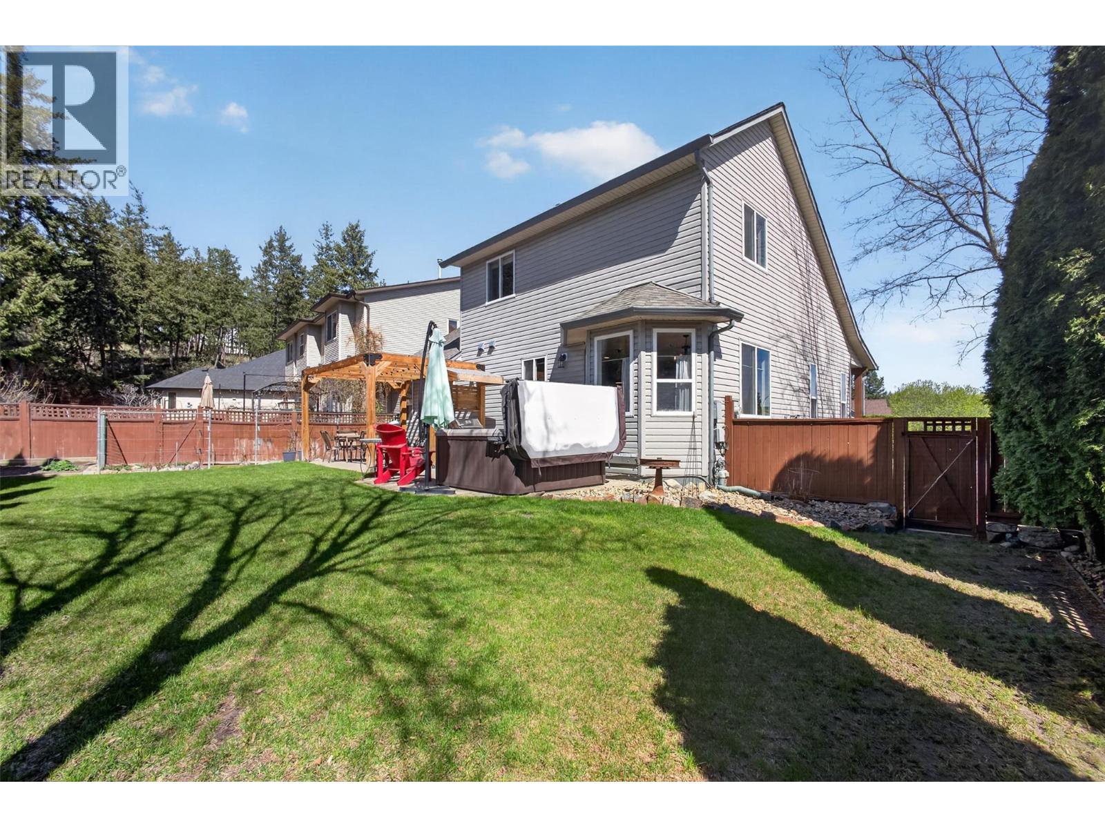  2097 Rose Anne Court, West Kelowna