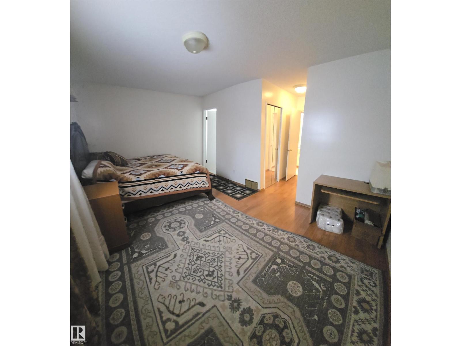 16912 110 ST NW - 14