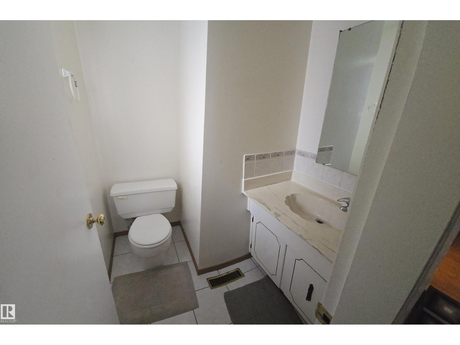 16912 110 ST NW - 17