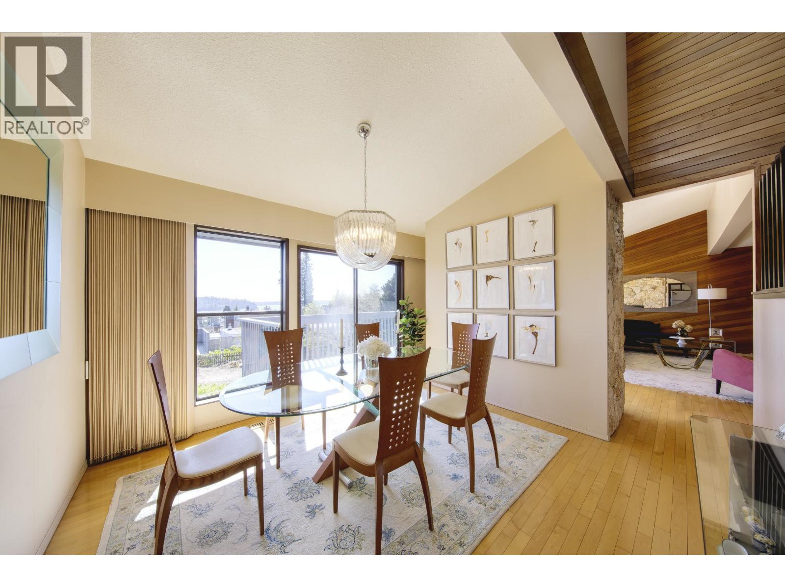 1170 FULTON AVENUE, West Vancouver