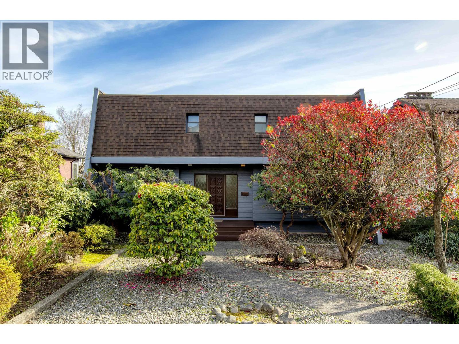 1170 FULTON AVENUE, West Vancouver