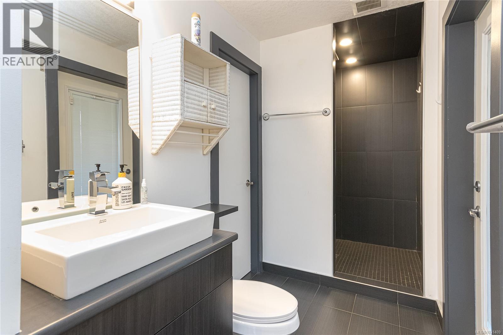 3321 SUSAN MARIE PL - 27