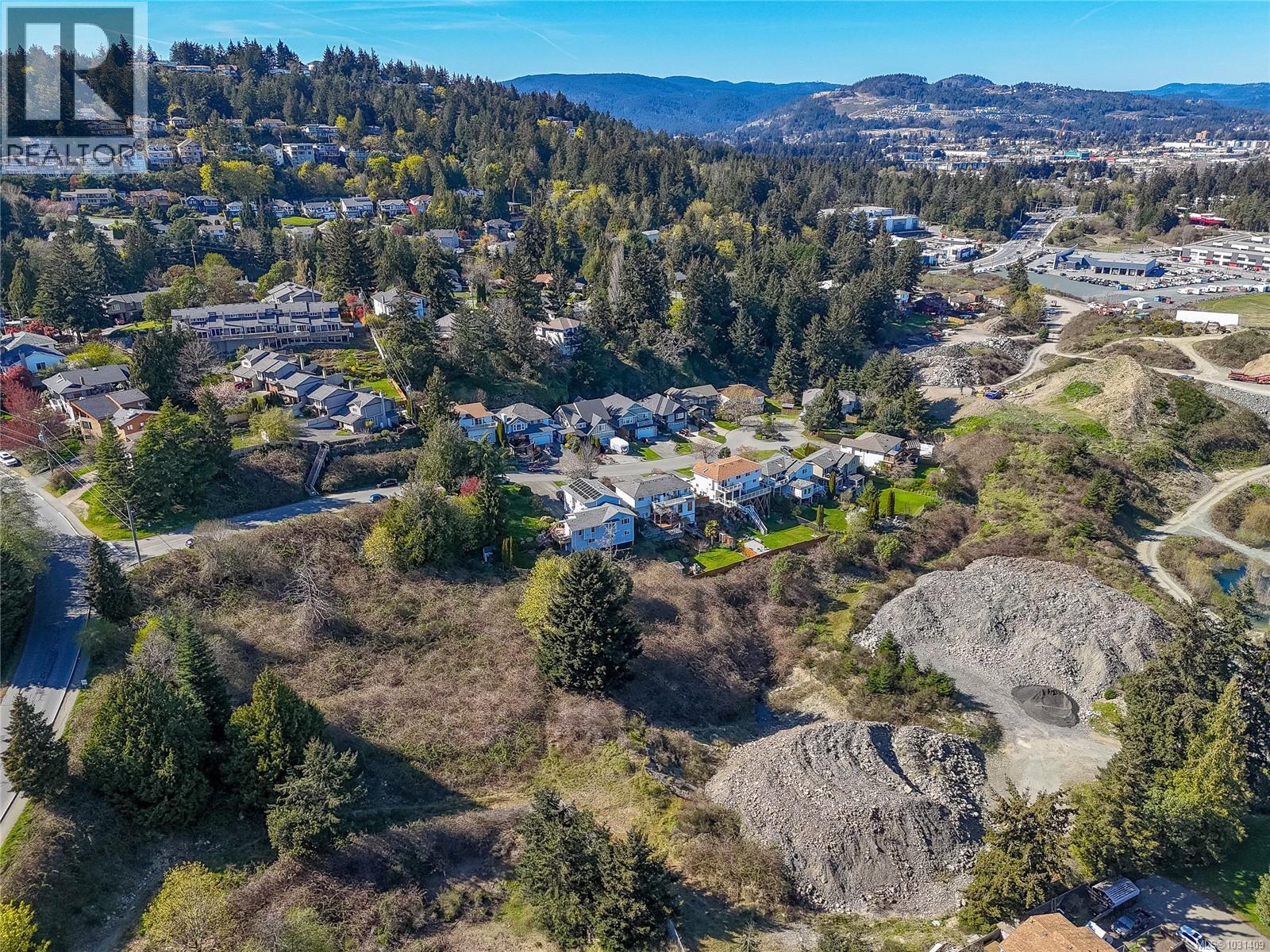 3321 SUSAN MARIE PL - 42