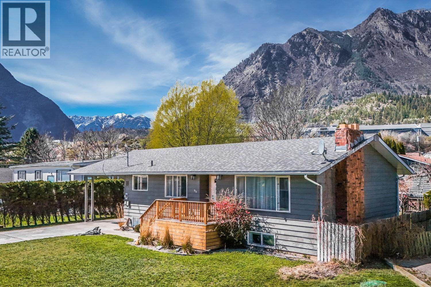 819 ORCHARD DRIVE - 21