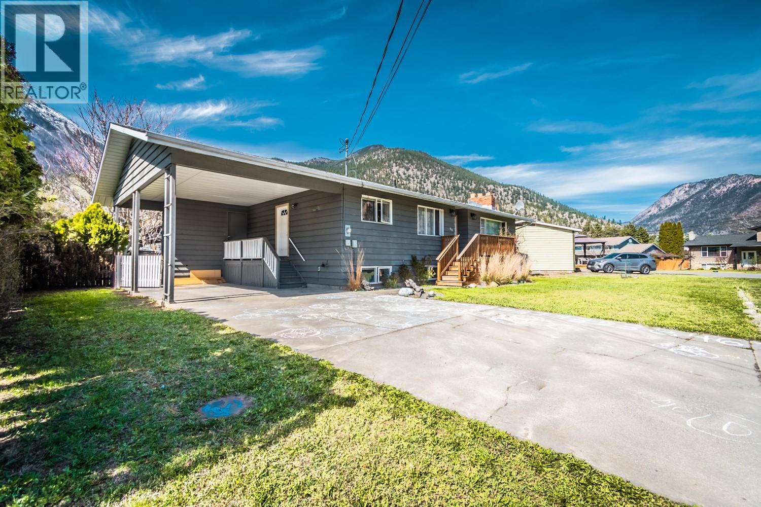 819 ORCHARD DRIVE - 9