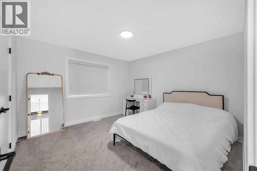 11 Heritage Circle, Cochrane