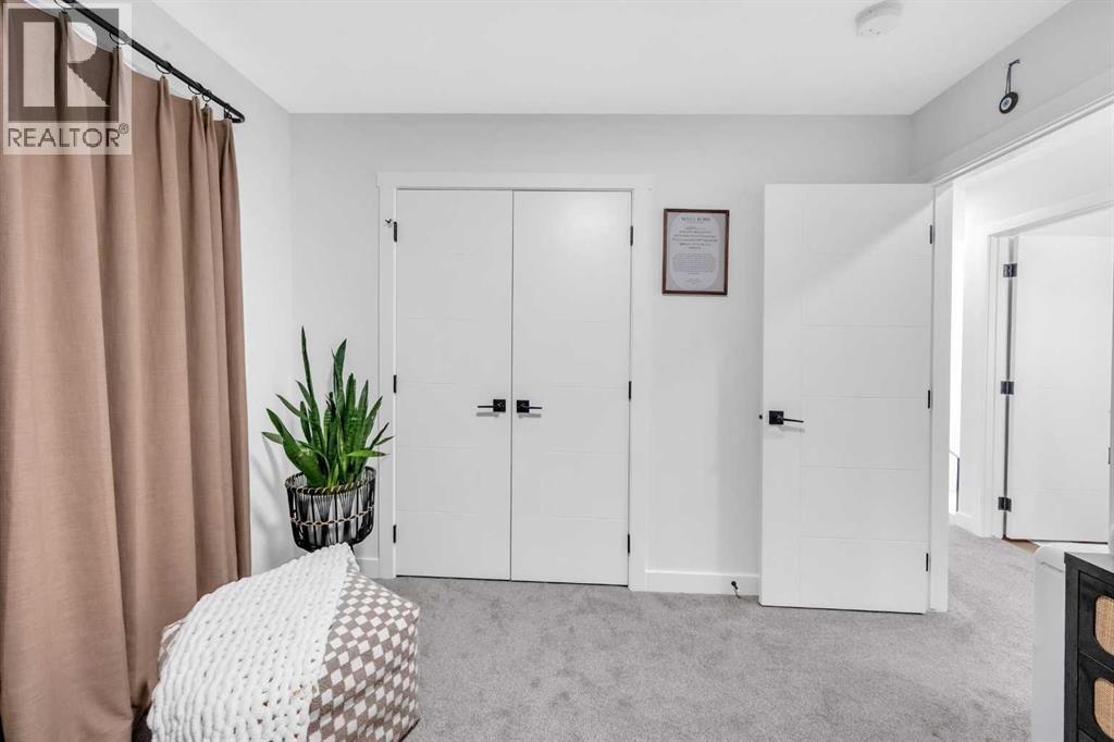 11 Heritage Circle, Cochrane