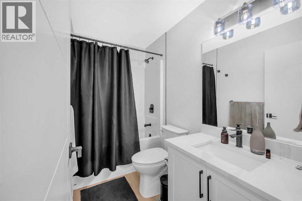 11 Heritage Circle, Cochrane